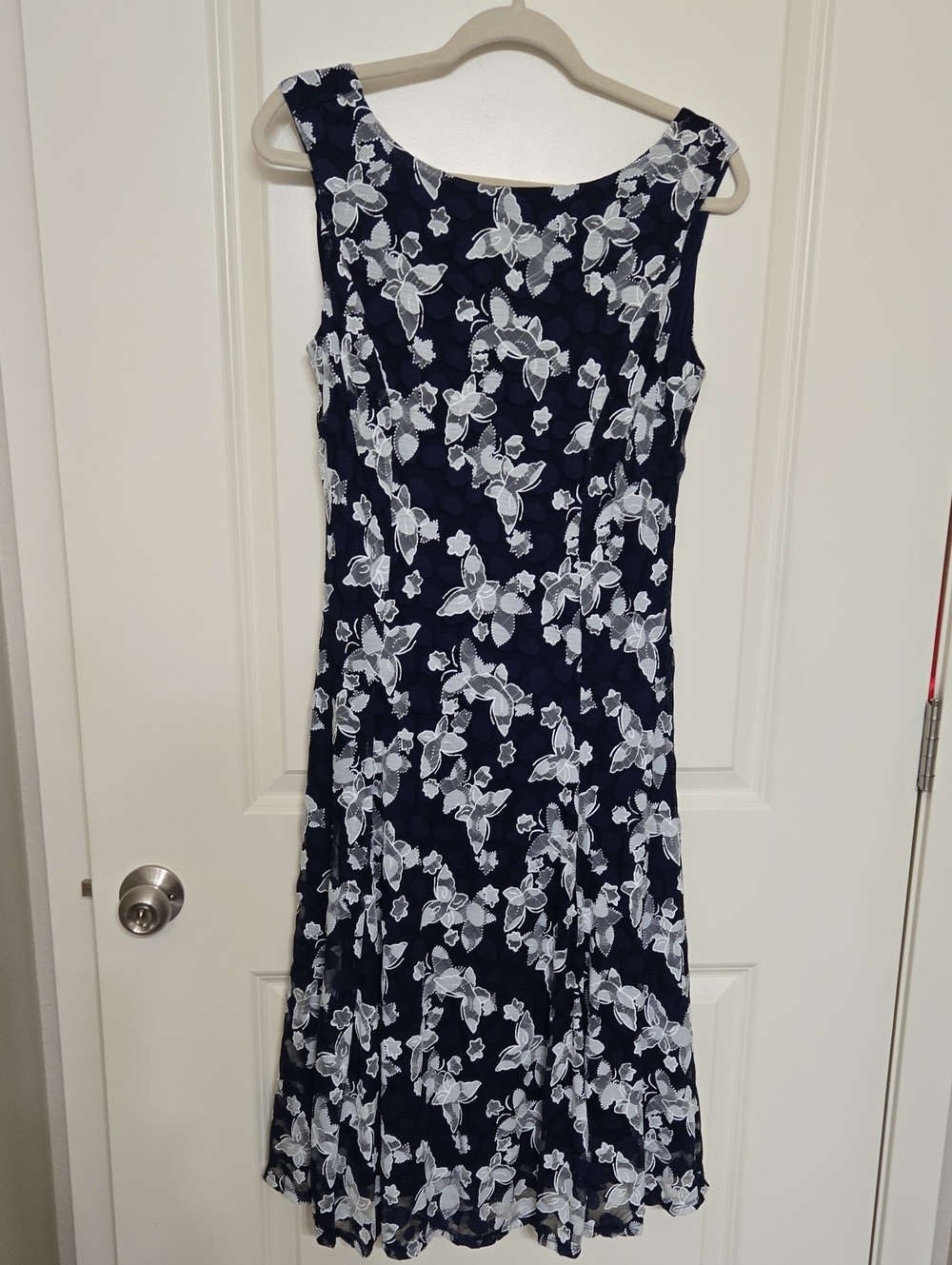 Neiman Marcus Navy and White Floral Sleeveless Dress